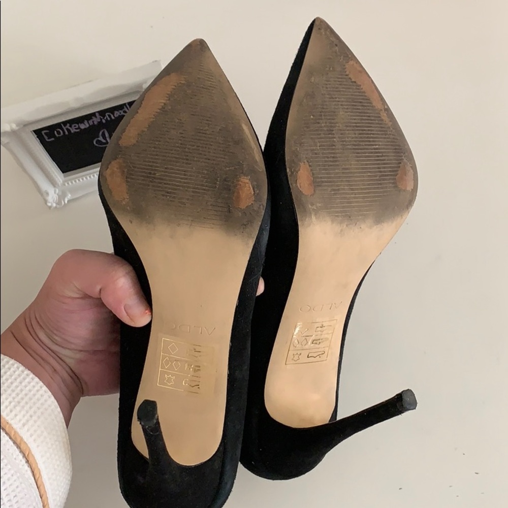 🧧sold🧧Aldo suede black pump-8 - Picture 5 of 7